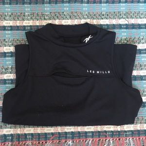 Les mills body pump tank!